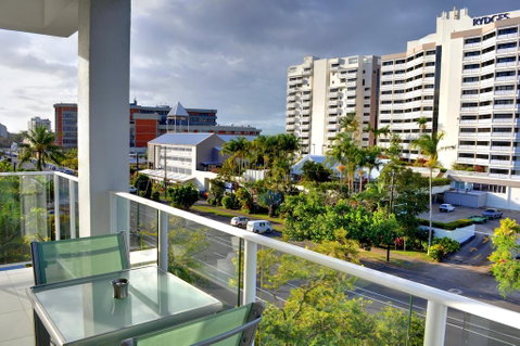 201 Lake Street - Hotel WA 2