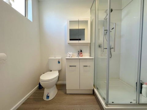 Claremont Comfort Cottage - Hotel WA 3