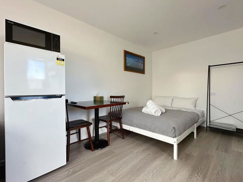 Claremont Comfort Cottage - Hotel WA 4