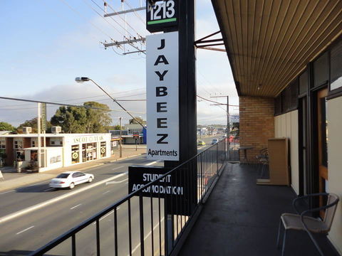 3 BEDROOM APARTMENT ST MARYS - Hotel WA 0