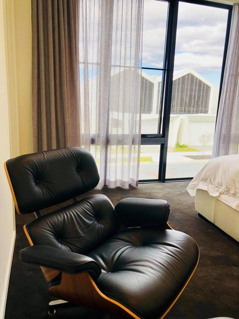 3 Bedroom Executive Luxury Beachside Townhouse - Hotel WA 3