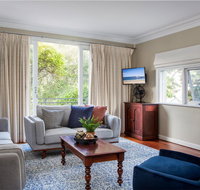 3-Bed House near Bondi Beach with Balcony Parking - Hotel WA