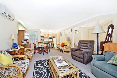 3/54 Owen Street, Port Macquarie - Hotel WA 1