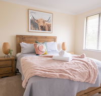42 Rosemary Lane - Central Orange - Spacious Family Home - Quiet Lane - Hotel WA