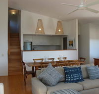 5 ON COAST - Hotel WA