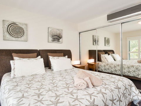 516 'Oaks Pacific Blue', 265 Sandy Point Road- Private Pool, Aircon, WIFI - Hotel WA 1