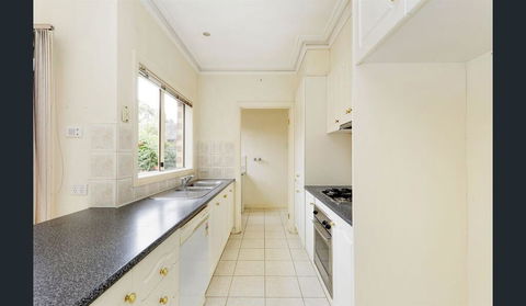 6 CAN STAY, CENTRAL GLEN WAVERLEY - Hotel WA 2