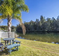 77 Lake Entrance Rd - Waterfront Wonder - Hotel WA