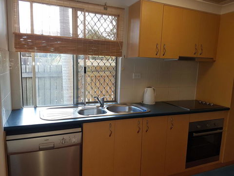 8 Hakea Place - Family Home On A Quiet Street, Close To Beach & Shops, Pet Friendly - Hotel WA 2