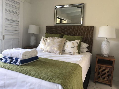 Absolute Beachfront - Hotel WA 2