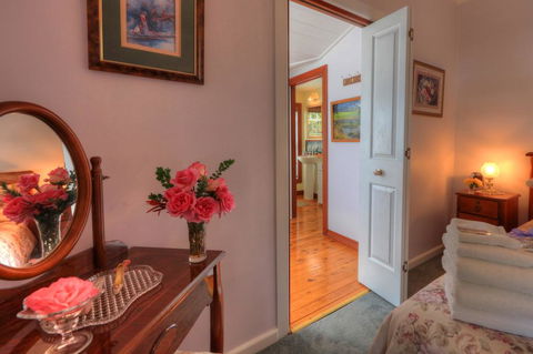 Addlestone House Bed And Breakfast - Hotel WA 2
