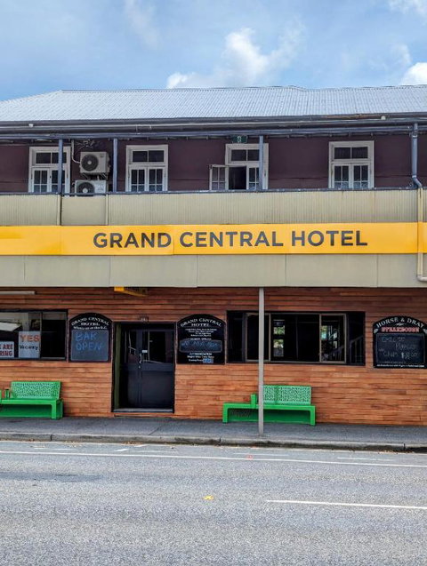 GRAND CENTRAL HOTEL PROSERPINE - Hotel WA 2