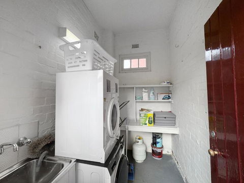 Ground Floor Apartment, 250 Metres To The Beach - Hotel WA 3