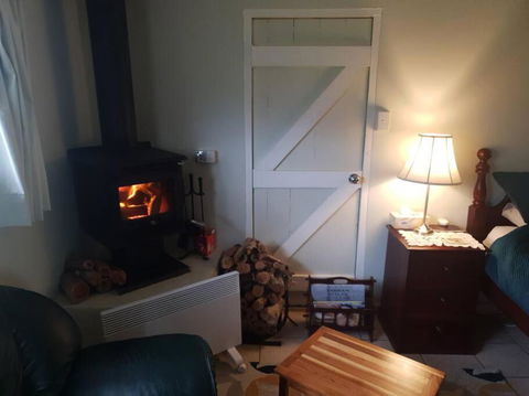Handsome Hills Dairy Retreat - Hotel WA 3