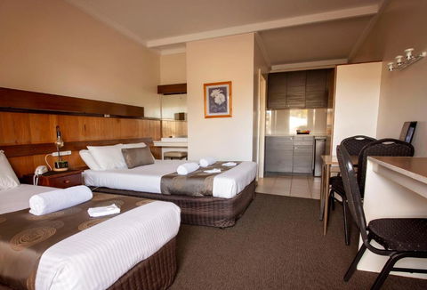 Hi Way Eight Motor Inn - Hotel WA 2