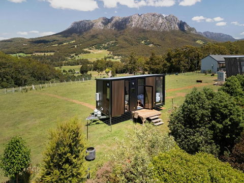 Hillside Hideout By Tiny Away - Hotel WA 1
