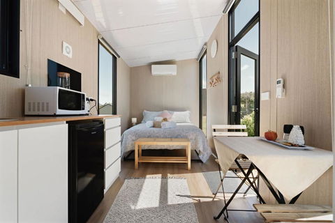 Hillside Hideout By Tiny Away - Hotel WA 3