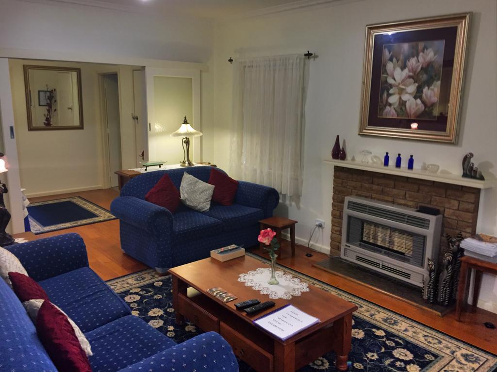 Gooramadda VIC Hotel WA