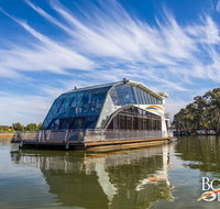 All Seasons Houseboats - Hotel WA