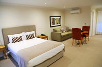 Book Allansford Accommodation Vacations Hotel WA Hotel WA