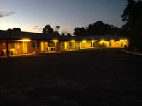 Book Uralla Accommodation Vacations Hotel WA Hotel WA
