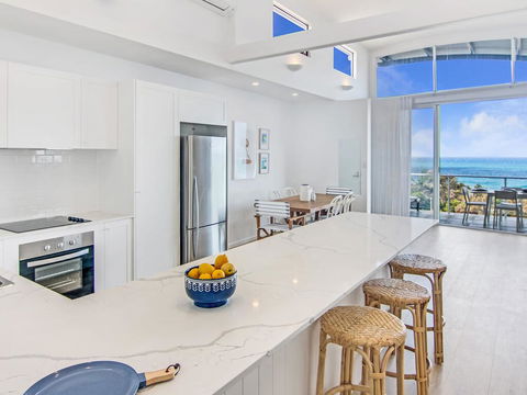 Aqua Promenade Beachfront Holiday Apartments - Hotel WA 1