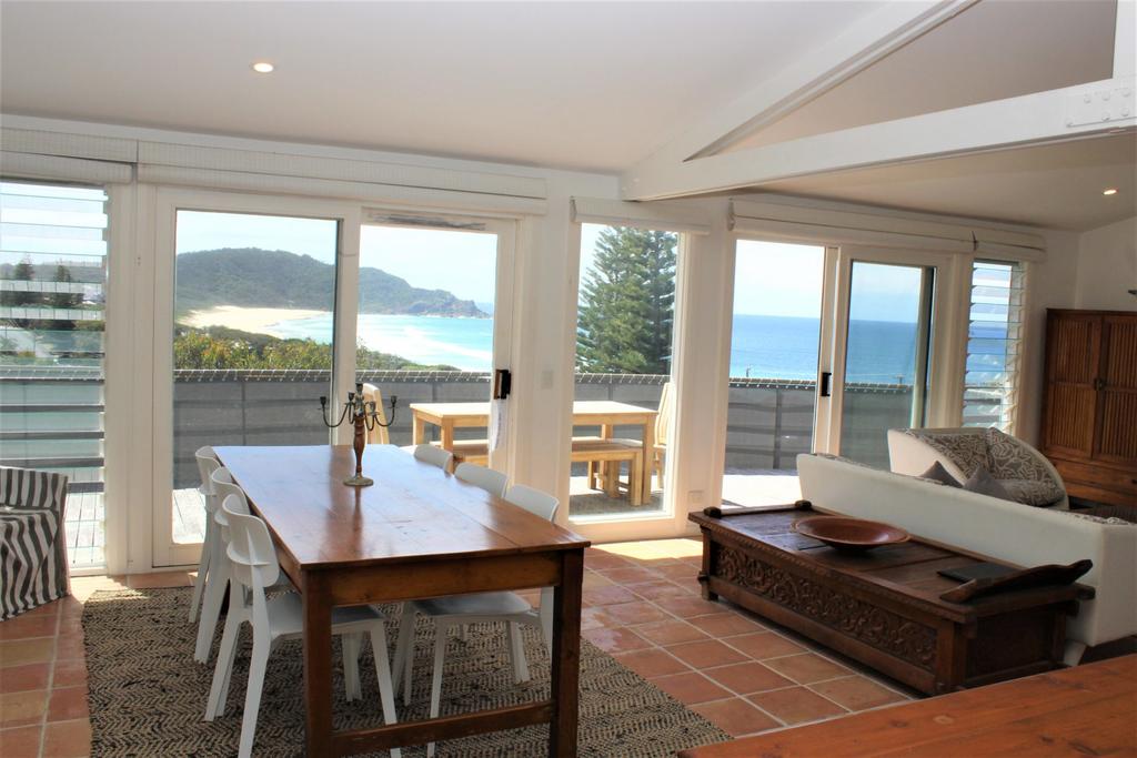 Sandbar NSW Hotel WA