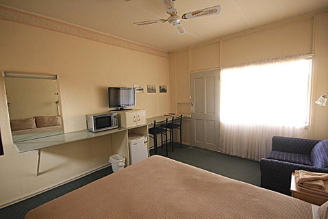 Aromet Motor Inn - Hotel WA 0