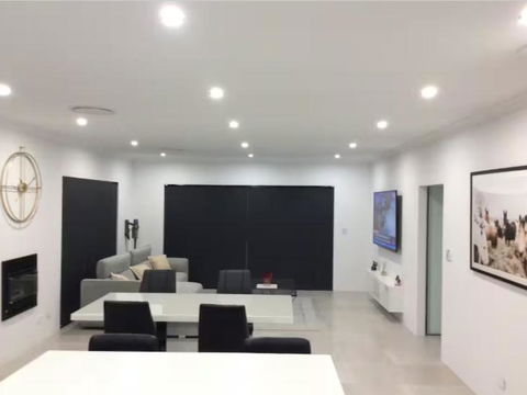 Luxury & Gives You It All - Hotel WA 0