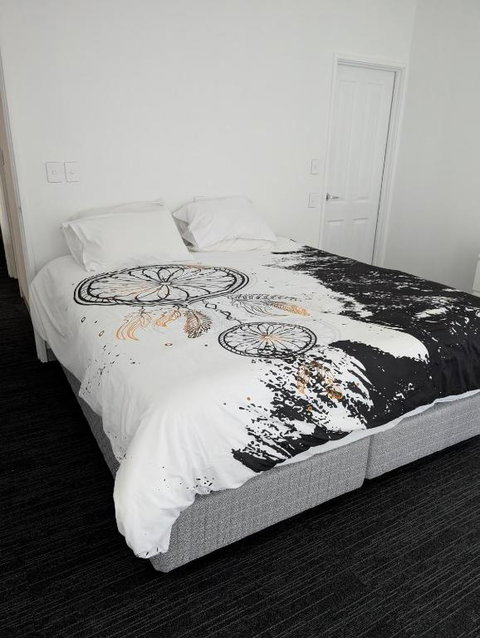 Mannum River Rentals - Hotel WA 1