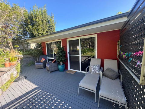 Milton Village Retreat - Secluded Comfort - Hotel WA 1