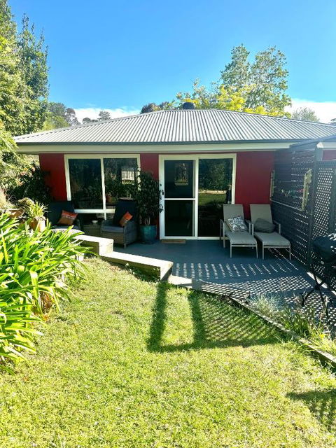 Milton Village Retreat - Secluded Comfort - Hotel WA 0