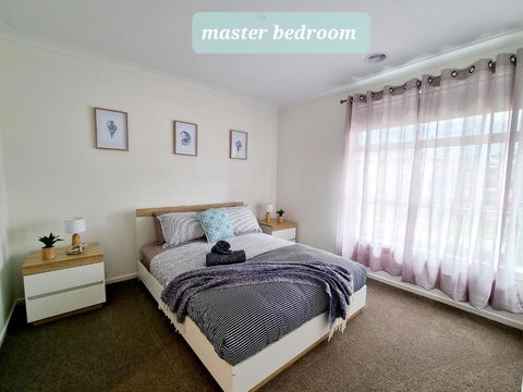 Minta Estate Berwick 4 Bedroom House, No Sharing - Hotel WA 1
