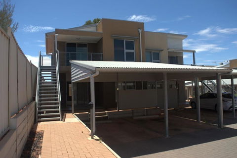 Modern Apartment In Roxby Downs - Hotel WA 0