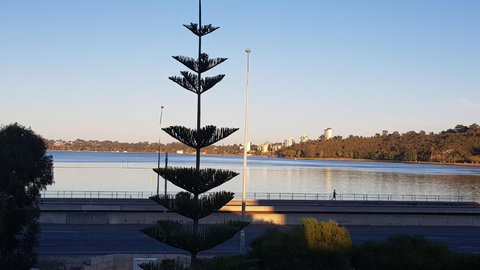 Moon River, South Perth - Hotel WA 0