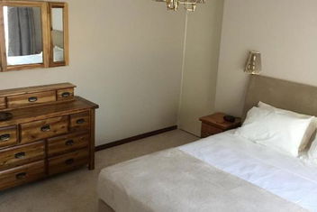 Murdoch Station Bed & Breakfast with Hotel WA