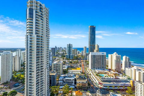 NEW Chevron Ocean Views Central Surfers. - Hotel WA 3