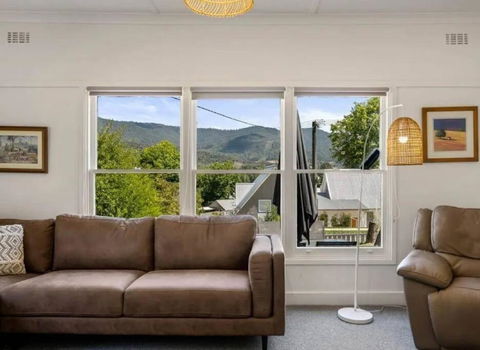 Mount Beauty 3BR Home - Hotel WA 3