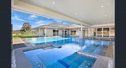 ON Keppies - BnB - Family Farm & Wedding Guest Accommodation Paterson NSW - Hotel WA 2