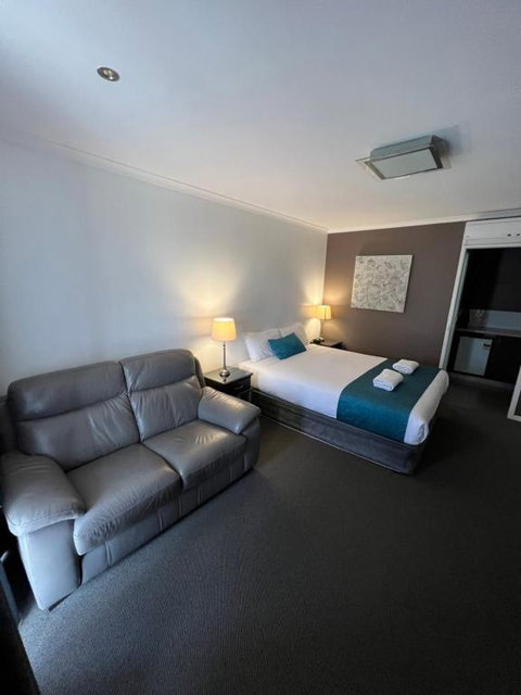 Pevensey Motor Lodge - Hotel WA 3