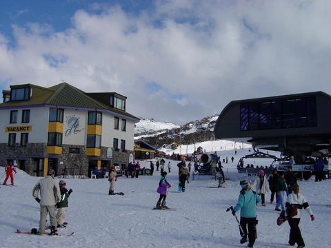 Perisher Manor Hotel - Hotel WA 2
