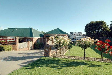 Poachers Paradise - Hotel WA 3