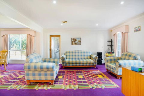 Prized Home Away From Home In Enviable Location - Hotel WA 3