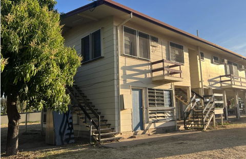 Q Lux Inn Emerald - Hotel WA 0