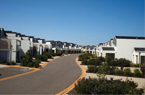 Quest Sanctuary Lakes - Hotel WA 0