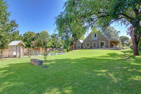 Quigtoo Cottage - Beautiful 4BR Stone Cottage L WiFi L Bath L Garden - Hotel WA 0