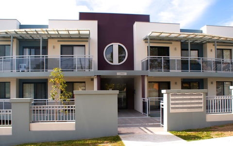 Astina Serviced Apartments - Central - Hotel WA 1