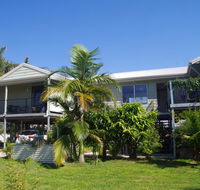 BB Squeakygate Retreat