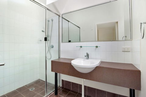 Baden 46 - Rainbow Shores, Walk To Beach, Top Floor, Air Conditioned Unit, Pools - Hotel WA 2