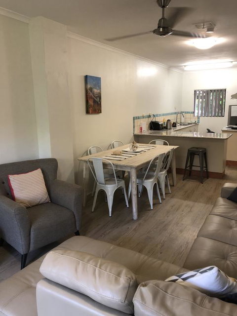 Balcony Apartment Port Douglas - Hotel WA 2